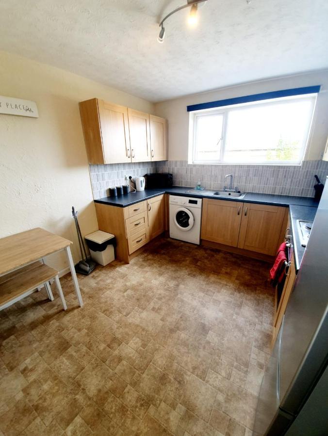 Rayleigh Town Centre 3 Bedroom Apartment المظهر الخارجي الصورة