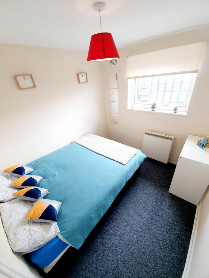 Rayleigh Town Centre 3 Bedroom Apartment المظهر الخارجي الصورة